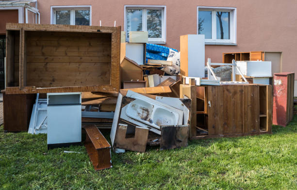 Property Management Cleanouts in Fruitridge Pocket, CA